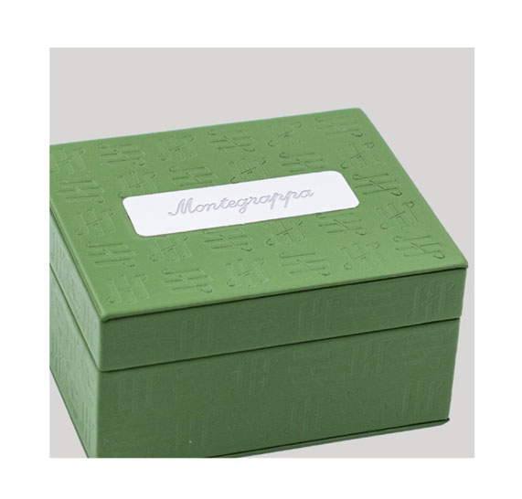 Classico Monogram 1063